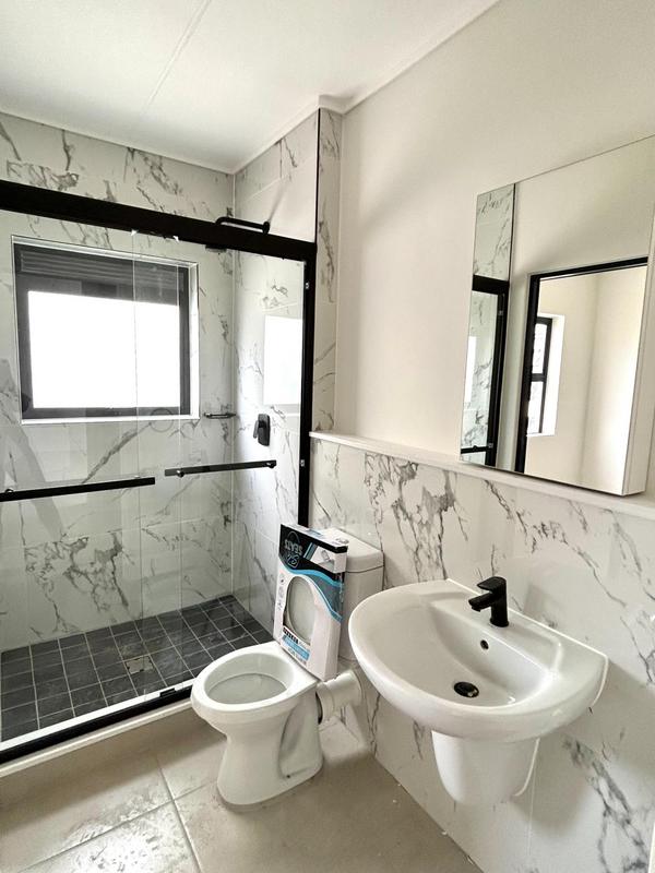 2 Bedroom Property for Sale in The Huntsman Western Cape